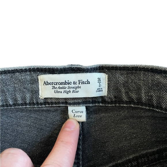 Abercrombie & Fitch The Ankle Straight Ultra High Rise Jeans - Picture 5 of 14